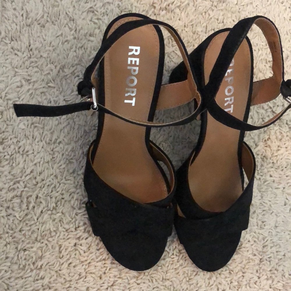 Black wedge heel